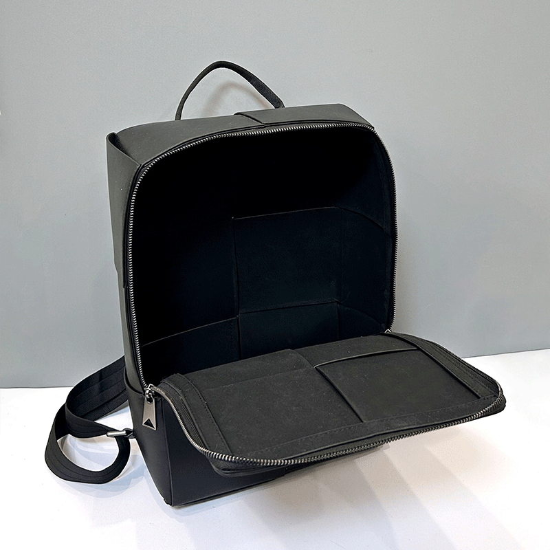 Mochila de Couro Trançada de G - Travel Accessories Leather avaliação e preço